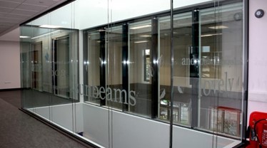 Carntyne primary entranceway